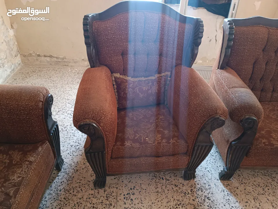 طقم كنب 7مقاعد للبيع