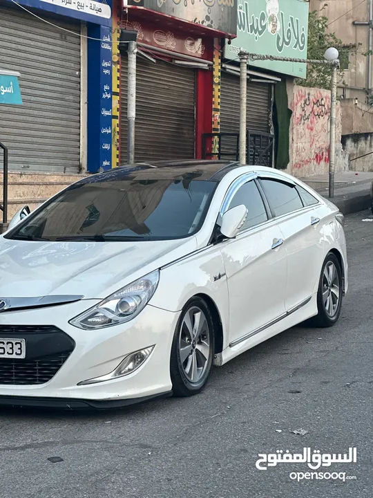 hyundai sonata hybrid