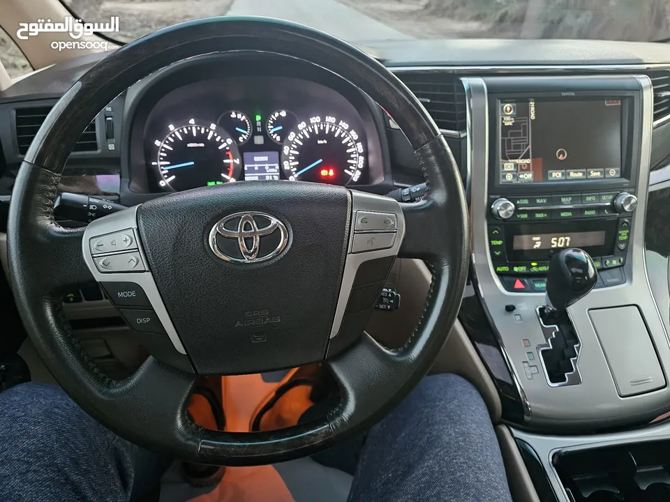 2015 Toyota Alphard V6 luxury edition