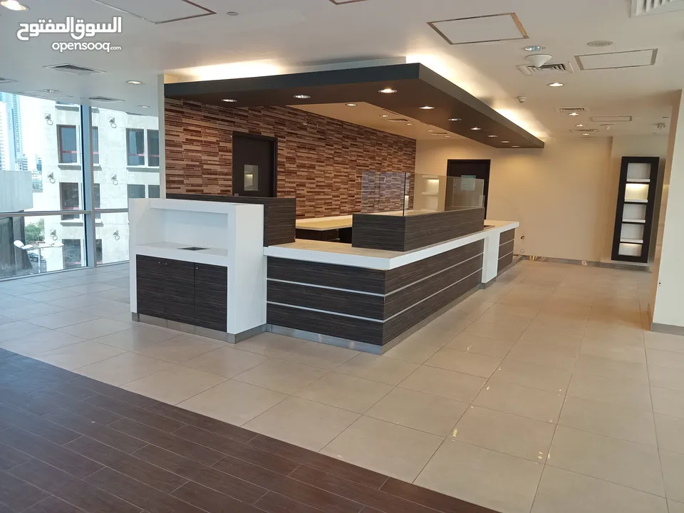 مكتب تجارى للايجار Al -SoorTower) Floor19) الدور19.