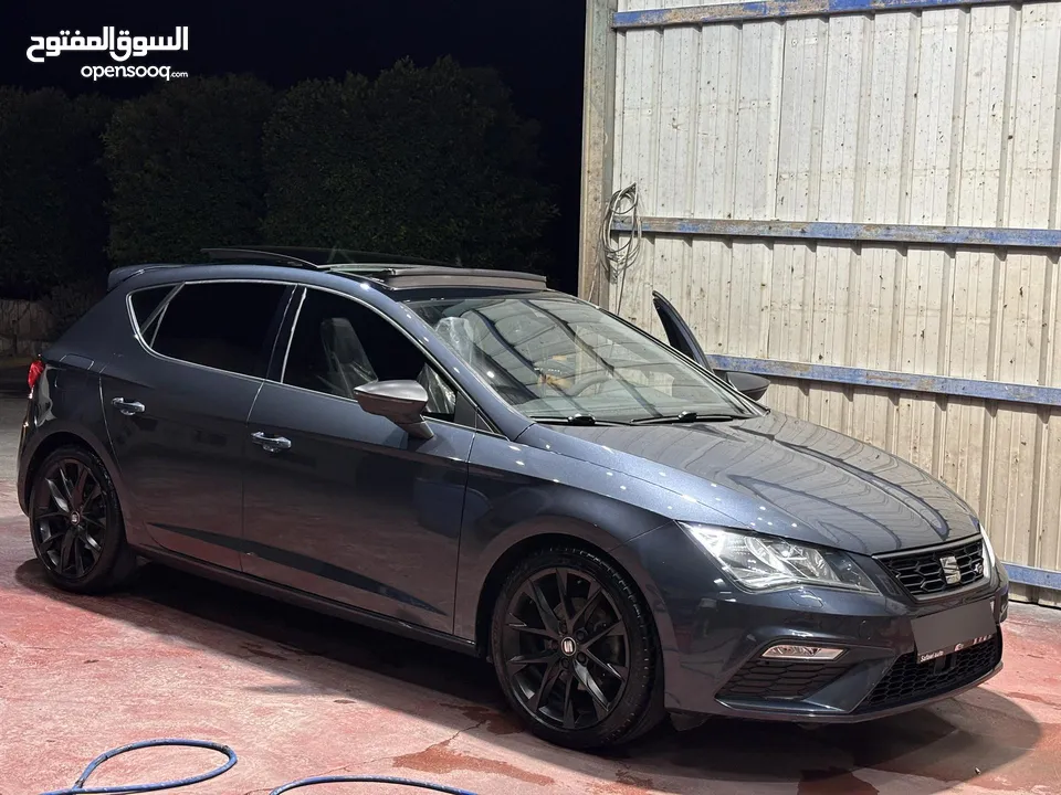 Seat leon 2020 للبيع
