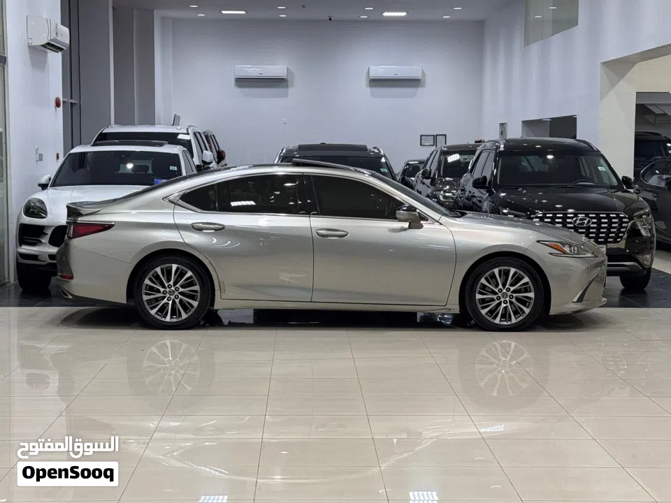 Lexus ES-350 / 2020 (Silver)