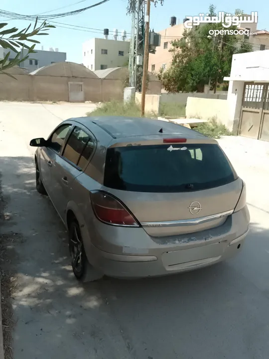 سيارة للبيع اوبل استرا