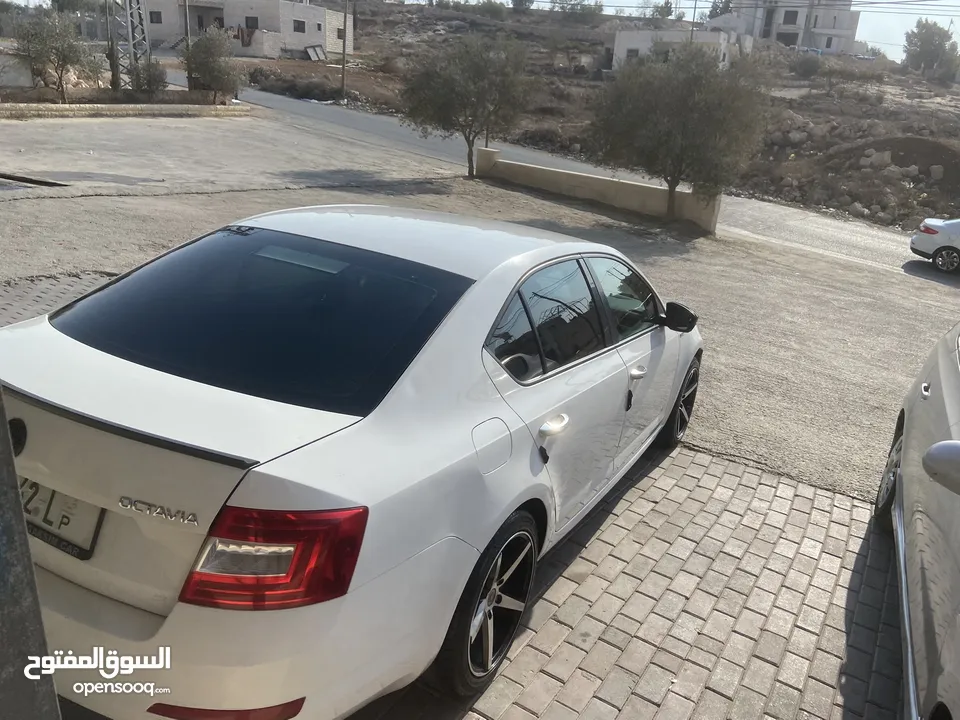 سكودا اوكتافيا 2015 ماتور 1600 جير عادي اصل خصوصي