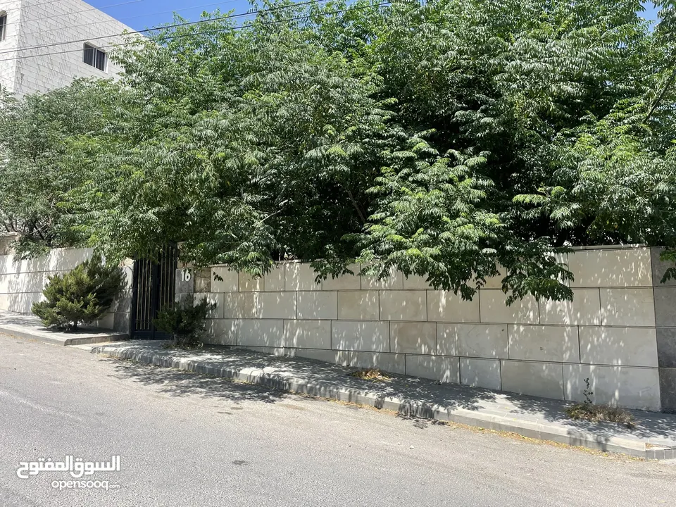 منزل للبيع البنيات قريب من شارع الحرية و مدارس الاصالة والمعاصرة