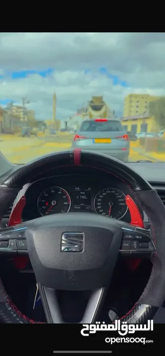 سيات ليون اكسلنص 2018