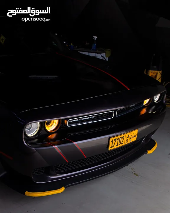 Dodge Challenger SRT 2015 Model