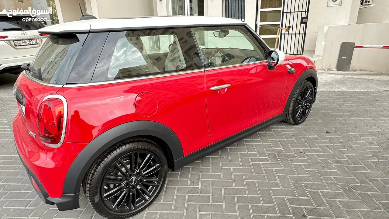 Mini cooper 2024 اصفار