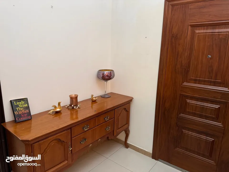 شقة أرضية للبيع أم السماق الشمالي قرب شارع مكة