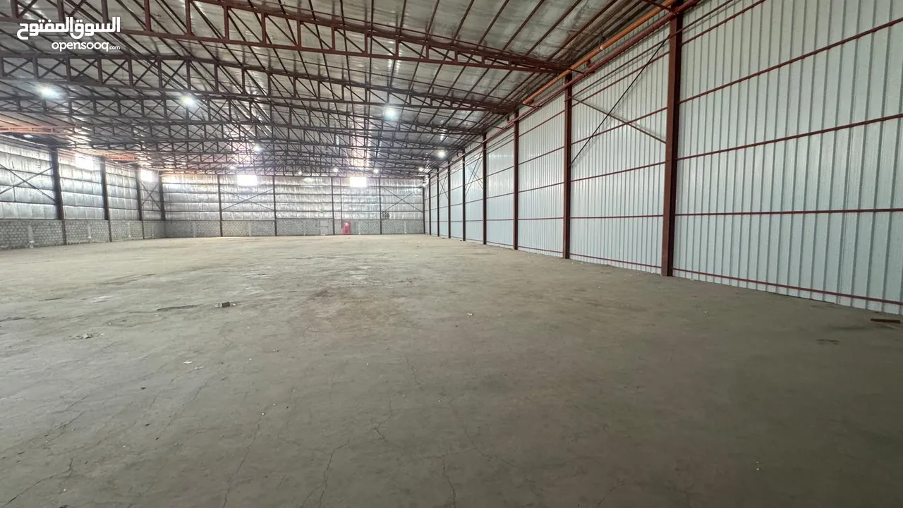 للإيجار مخزن في ميناء عبدالله، مساحة 10000م For rent: Warehouse in Mina Abdullah