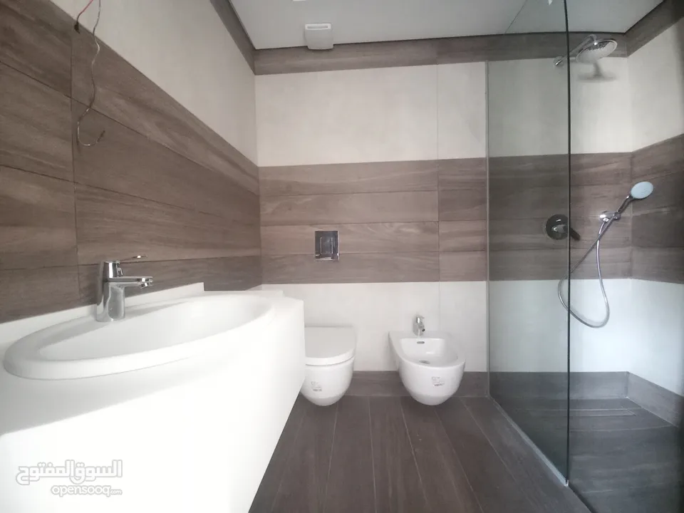 Unfurnished Apartment For Rent In 4th Circle  ( Property 35886 )-174821880