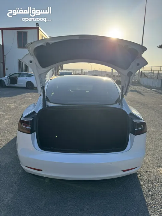 Tesla Model 3 Long Range Dual Motor ( Premium) 2021