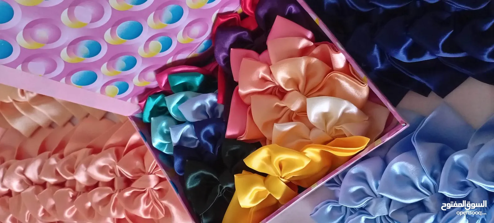 SALE!!!Luxe French Barrettes Bow Chic Silk Satin With FREE 4 Mini Scrunchies.