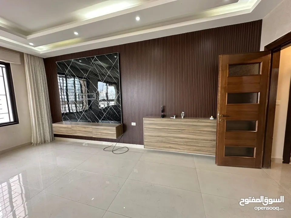 شقة مميزة جدا للاجار مساحة 240 متر وبناء حديث-خلدا 2nd Floor -Luxury -Apartment For Rent In Khalda