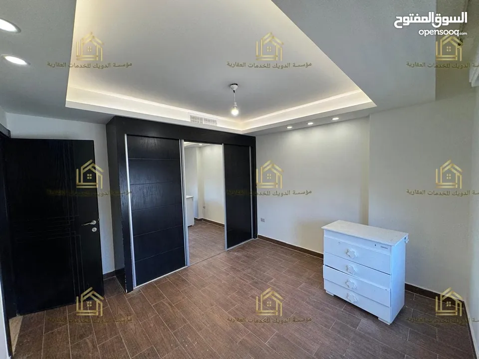 شقة فاخرة - دير غبار - 4نوم 2ماستر - 250م - بإطلالــــه مميزة - منطقة هادئة ومميزة