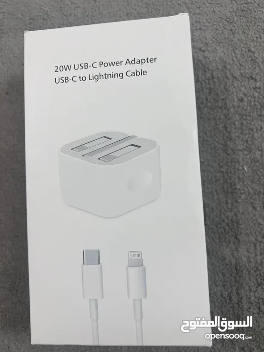 Iphone charger and cebale dopter