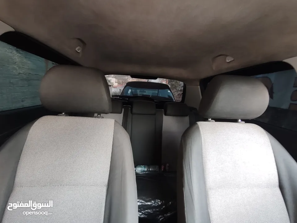 سكودا فابيا بنزين جير عادي 2014