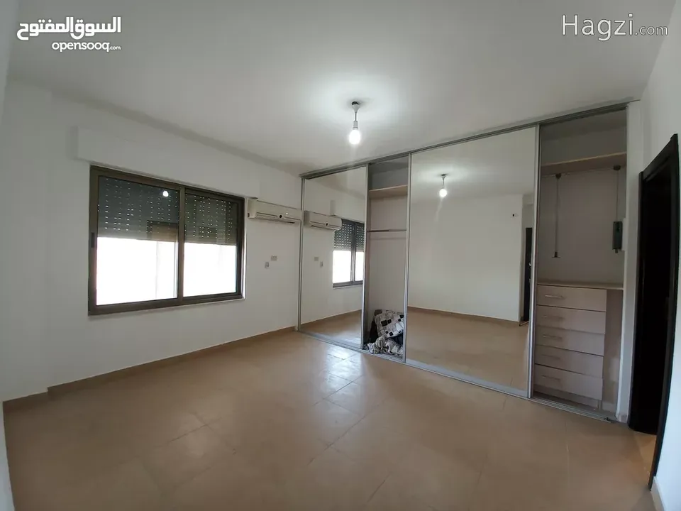 شقة غير مفروشة للإيجار 220م2 ( Property 17286 ) سنوي فقط