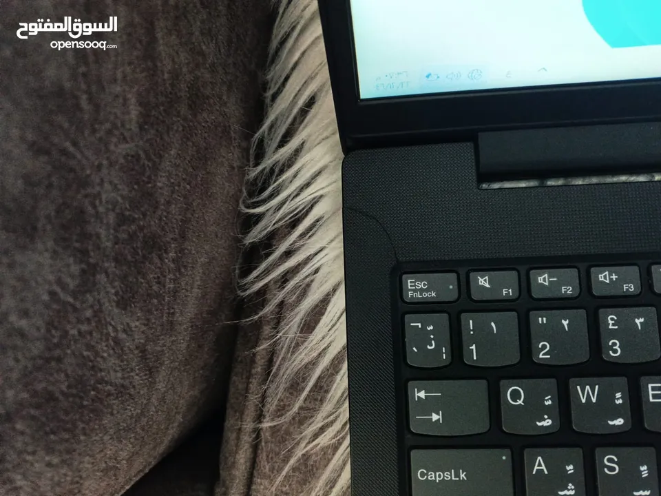 لابتوب لينوفو موديل 2023 لون اسود قصة حديثة معالج core i3 الجيل الحادي عشر رامات 8 جيجا3200 تردد  ها