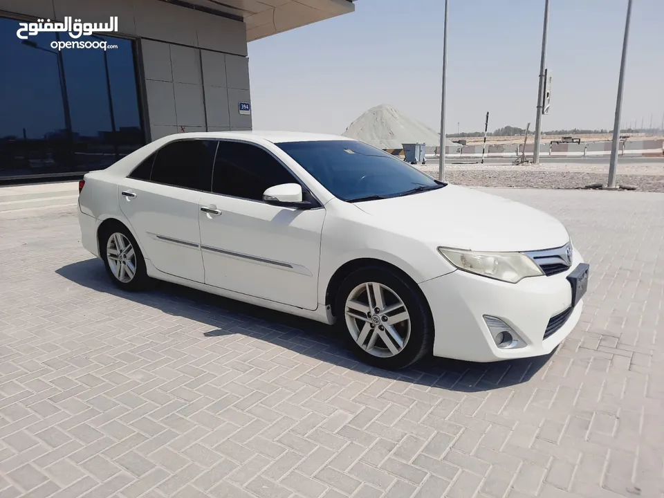 تويوتا كامري 2015 ابيض خليجي Toyota Camry 2015 GCC White