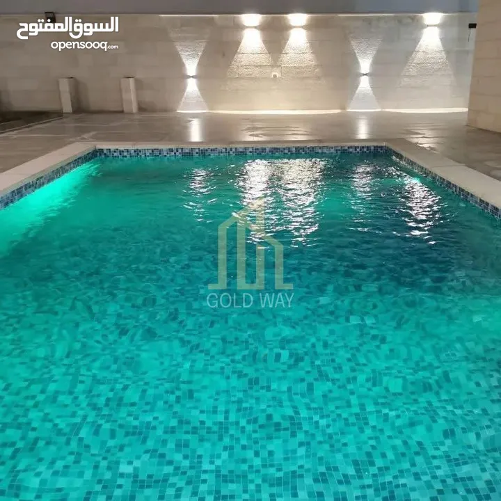 في أجمل مناطق طريق المطار خلف المدارس العالميه شقة أرضيه 290م بتشطيب راقي/ ref 9493
