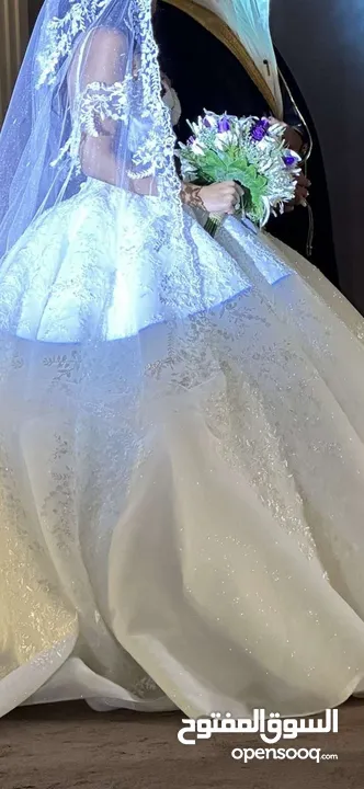 فستان عروس جديد