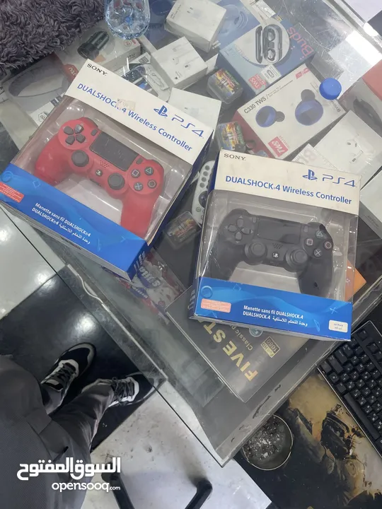 PlayStation four  يدين بلاستيشن4 كوبي وان نوعية نظيفهه الموقع الخليل الحاووز الاول matrix gaming