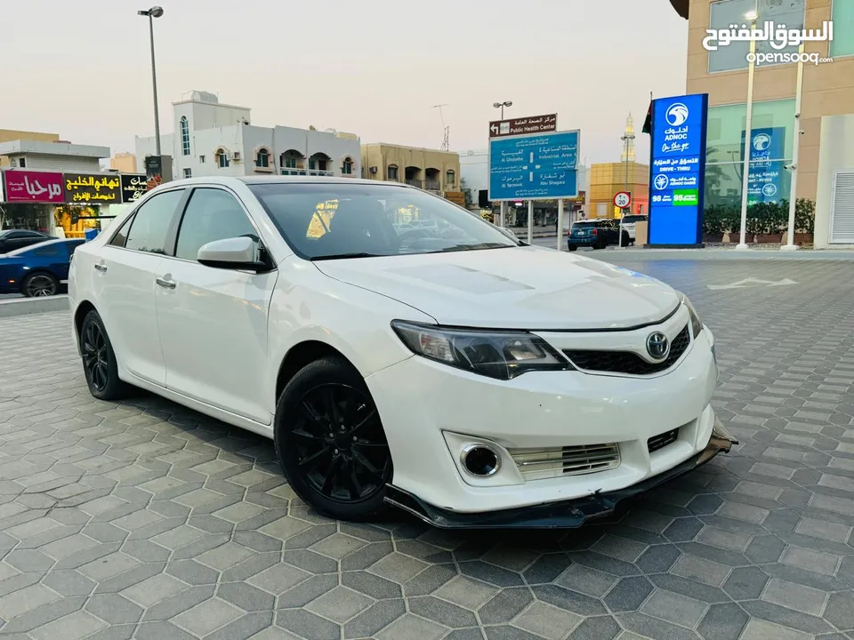 Toyota camry 2014 model full automatic gcc