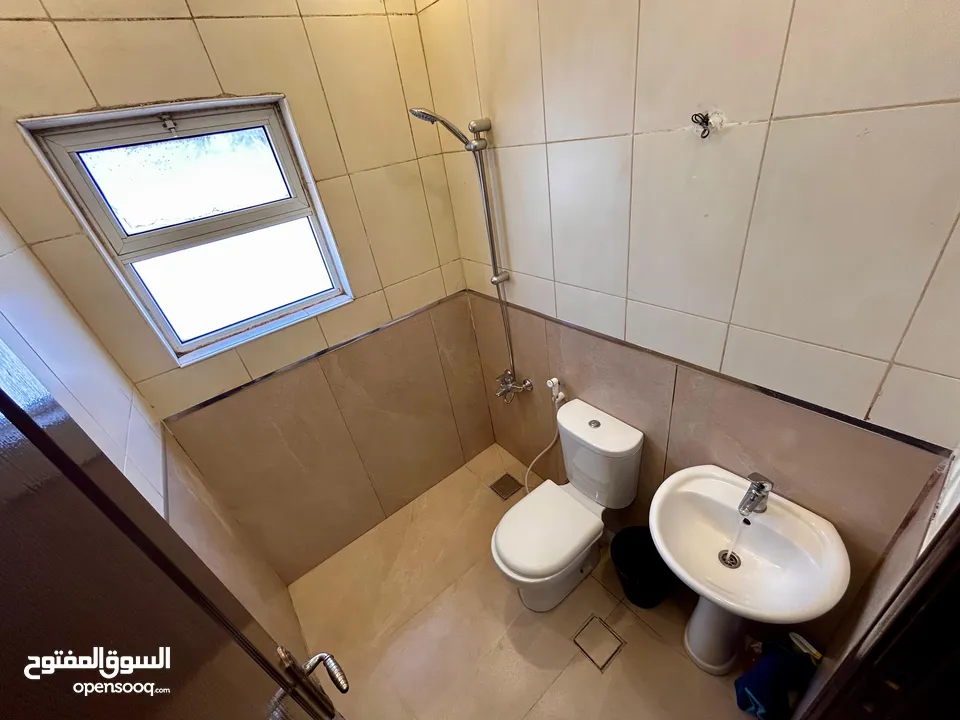 شقة مفروشة فاخرة لم تسكن بعد عمان - شفا بدران / قرب دوار الاكاديمية البحرية من المالك مباشرة