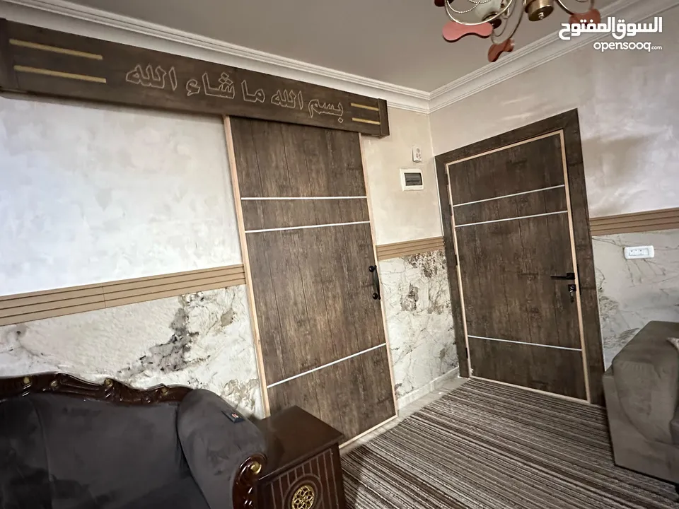 تفصيل كافة ابواب الخشب