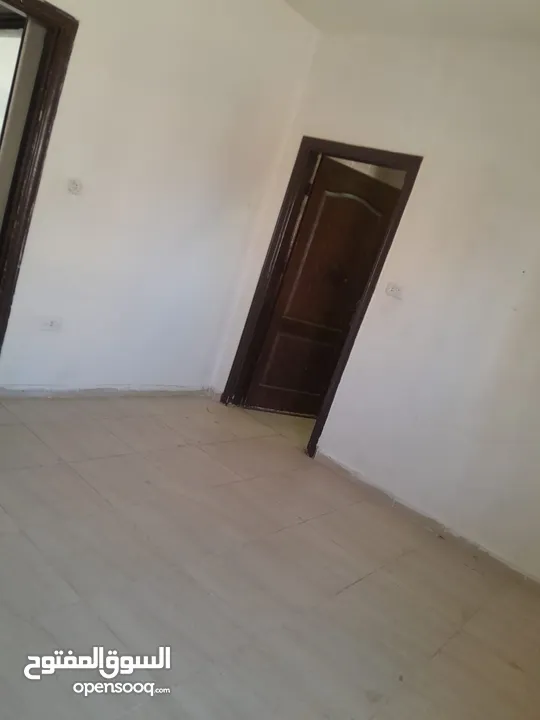 شقة للبيع في ضاحية الحاج حسن