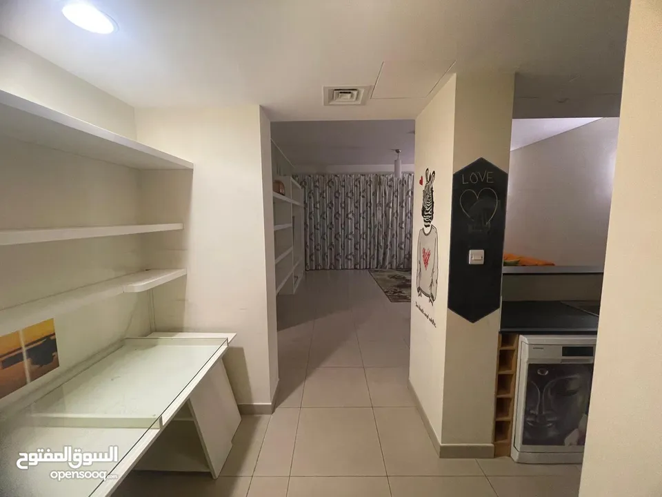 Apartment for Sale in Amwaj