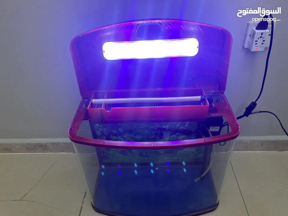 Fish tank with led light +water pump