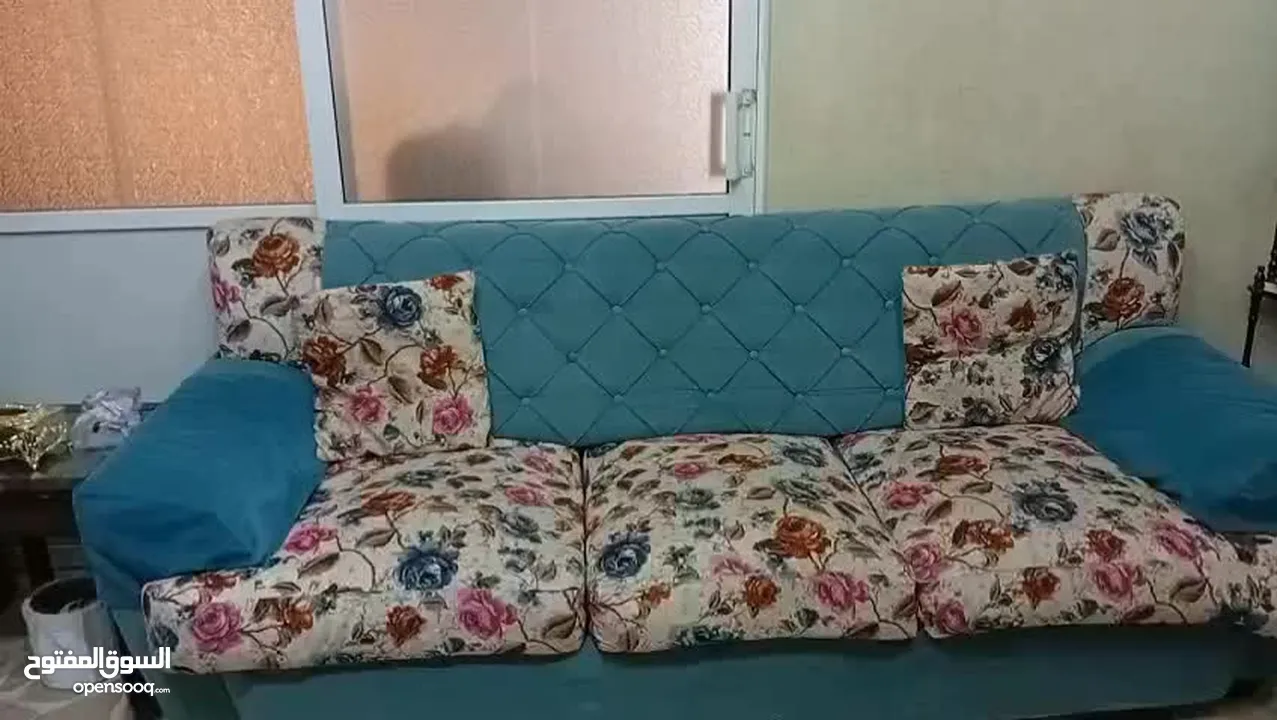 كنب بحالة وكالة