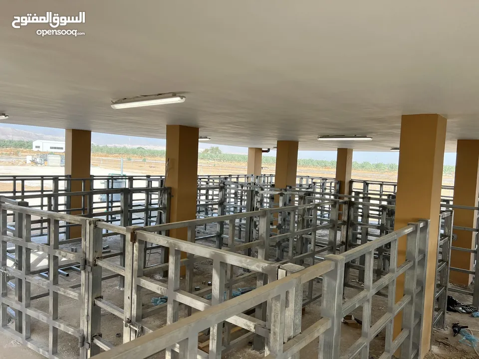 حديد دربزينات بوابات حمايات درج معادن ابواب لحام