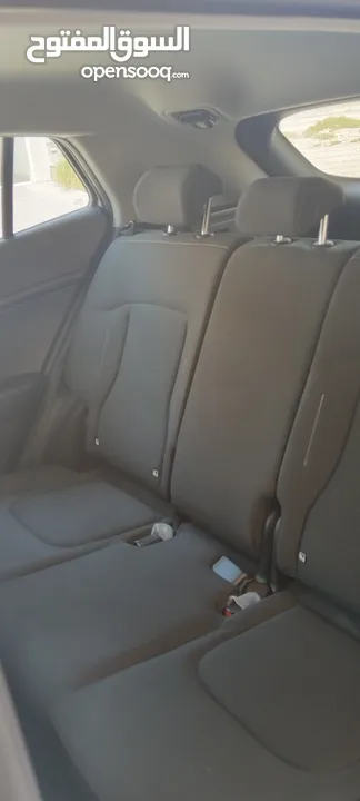 KIA Sportage SUV-2023 _White (Negotiable)