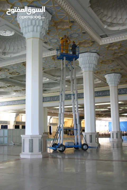 Man-Lift for Rent and Sell - رافعات ألمنيوم لصيانة المساجد والفلل والمشاريع