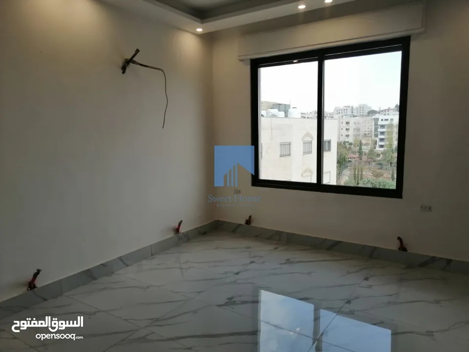 شقة فاخرة للبيع في خلدا  - قرب مدارس ساندس طابق اول 160م تشطيب سوبر ديلوكس لم تسكن