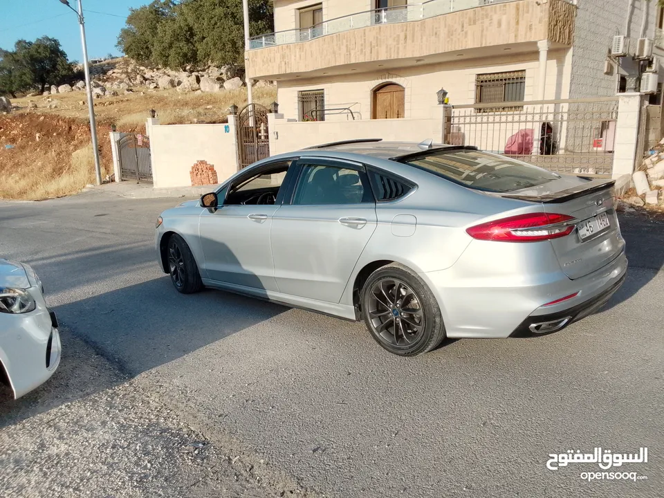 فورد فيوجن للبيع se 2019