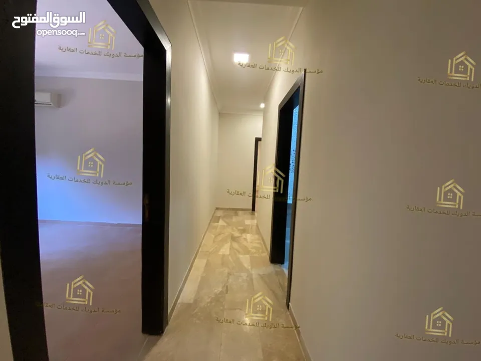 شقة فاخرة - سوبر ديلوكس - دير غبار - 215م - حديقة واسعة - قرب الخدمات - منطقة هادئة ومميزة جدا
