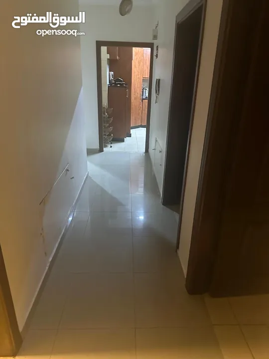 شقة ارضية فارغة للبيع في منطقة خلدا.