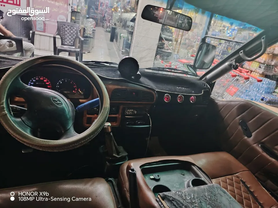باص H100 1997 بصلاة على النبي موجود بالسلط