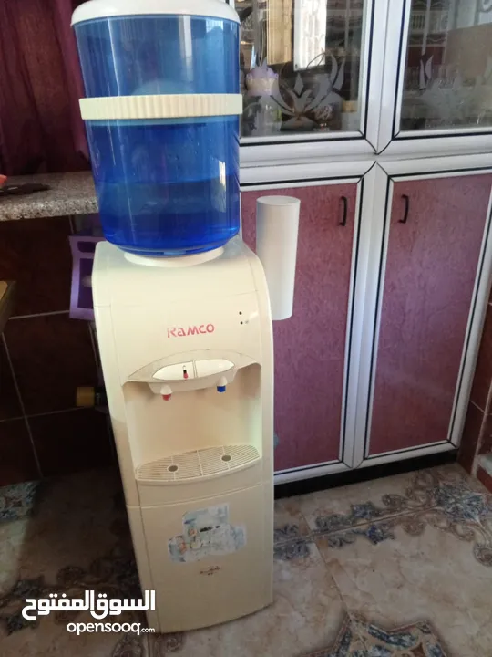 فريزر وكولر للبيع