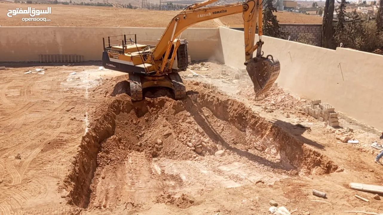 بناء برك سباحة بناء شاليهات انشاء المزارع بناء الأسوار تشيك الأراضي بناء البيوت تنسيق الحدائق شلالات