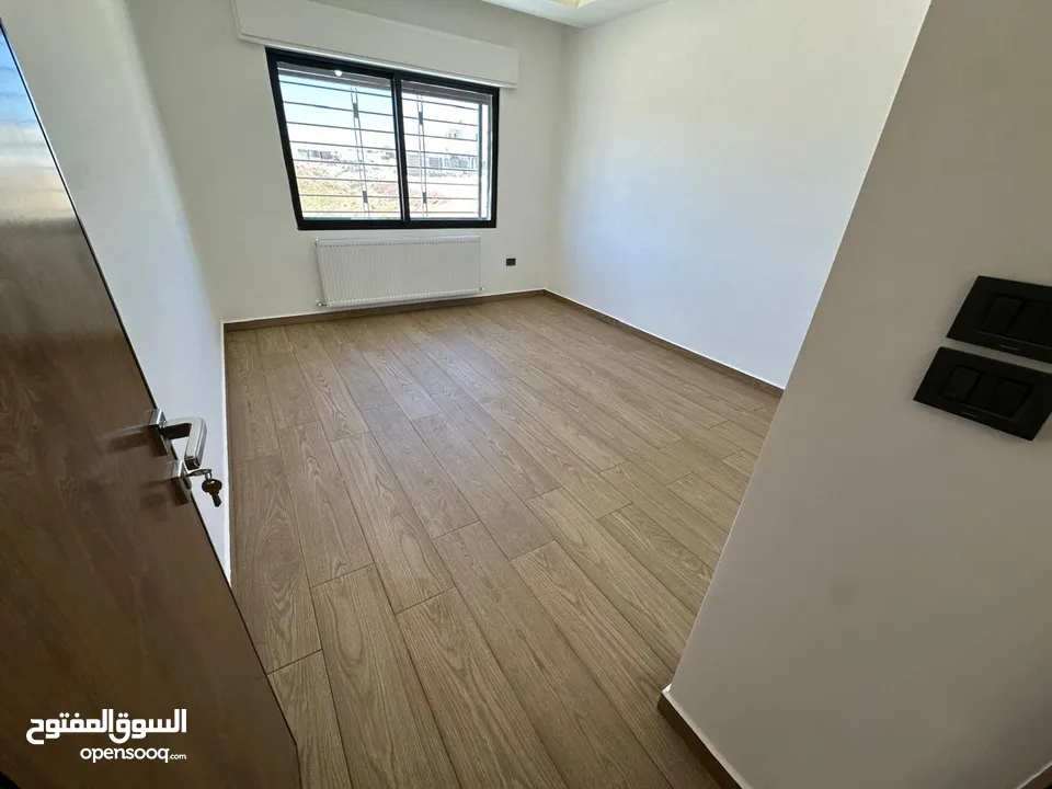 شقة للبيع في حي الصحابه ( Property ID : 38424 )