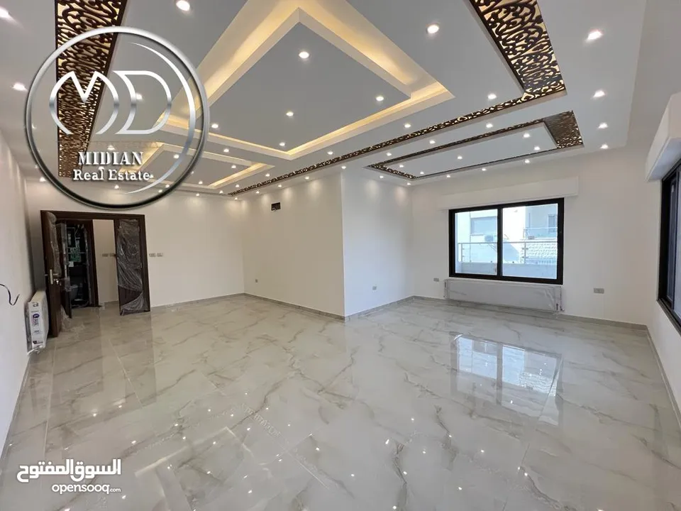 شقق طوابق مختلفة جديدة للبيع الشميساني مساحات 160م & 250م مع تراسات و حدائق بأسعار مميزة