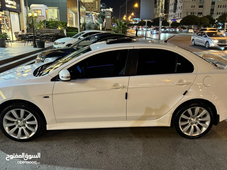 Mitsubishi lanser 2017