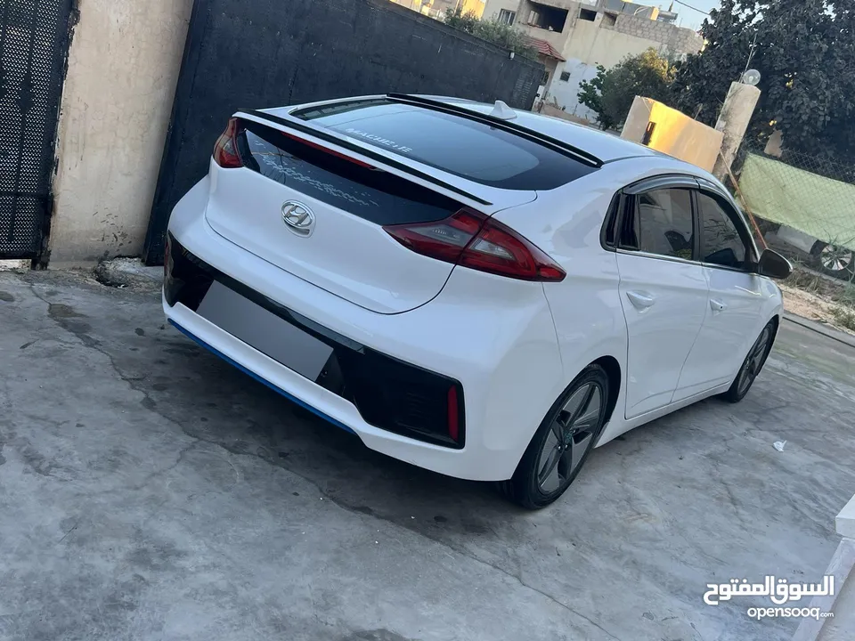 هيونداي أيونيك Hybrid
