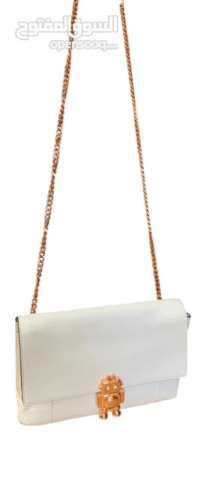 حقيبة تيد بيكر جلد اصلي بحالة الجديد Ted baker handbag like new white color