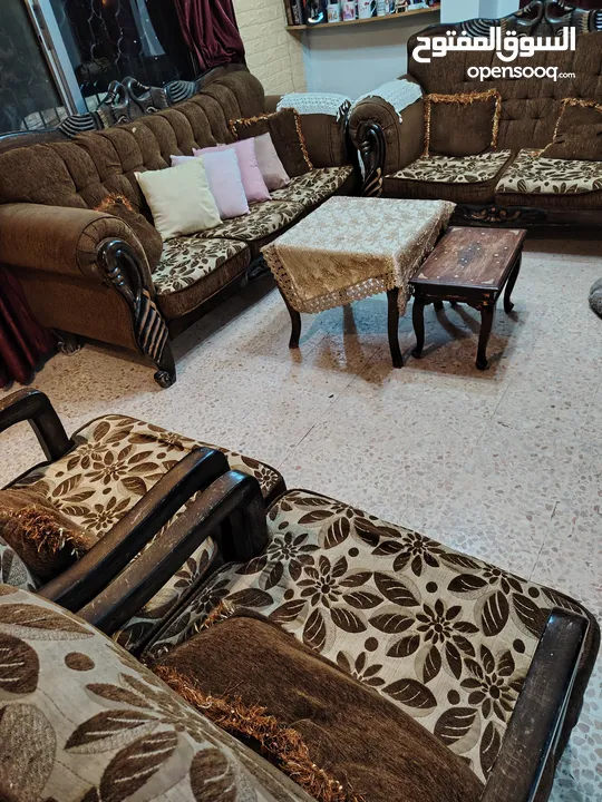 طقم كنب للبيع 60